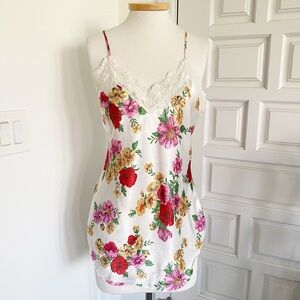 Victoria’s Secret Vintage Gold Label Rose Floral Lingerie Chemise Slip Sz Small